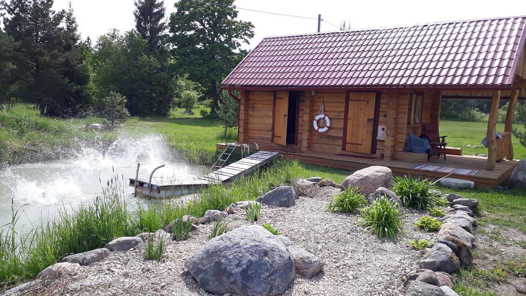 Maenniste Holiday Home Hiievalja Екстериор снимка